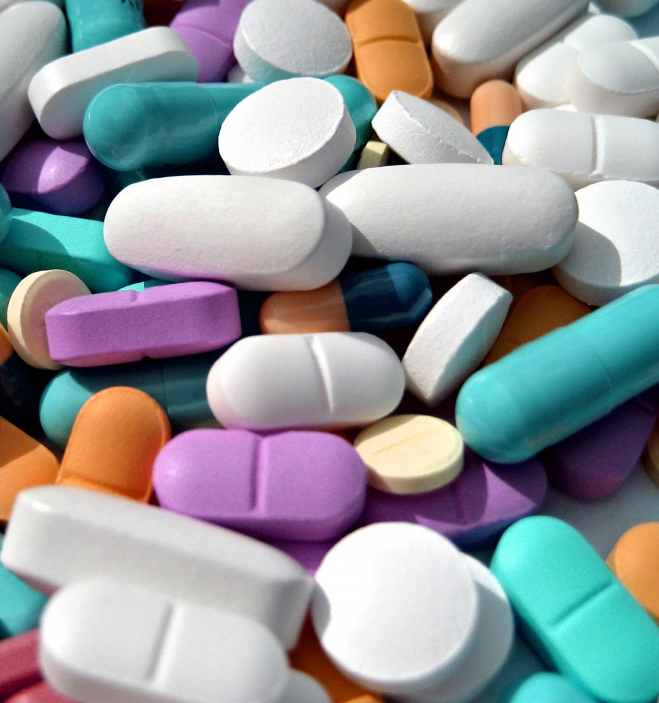 Разноцветные таблетки